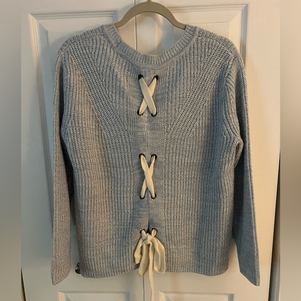Harper Heritage Bow Tie Sweater Size S